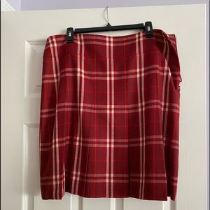 Burberry skirt